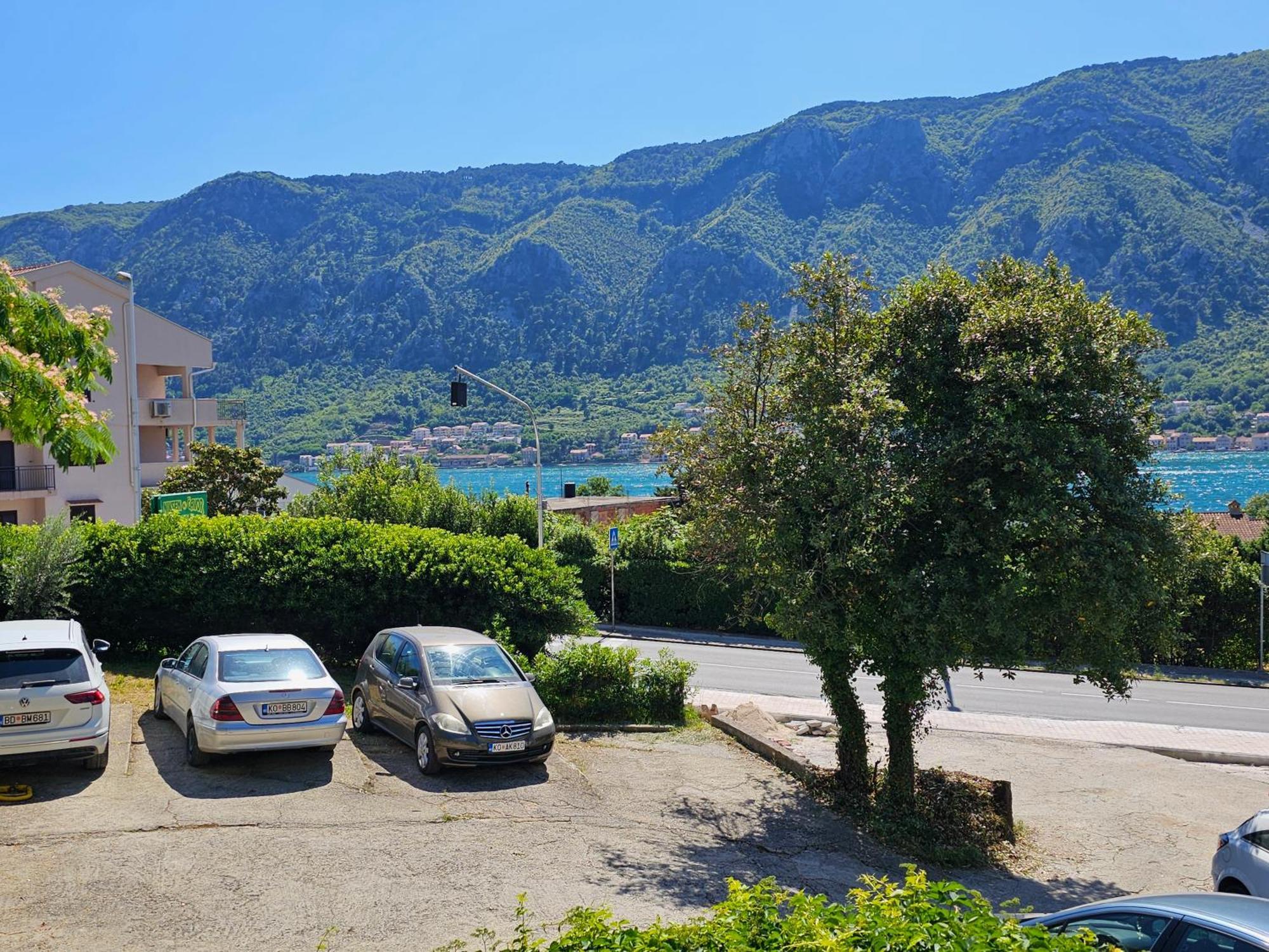 Apartment Luka Kotor Exterior foto