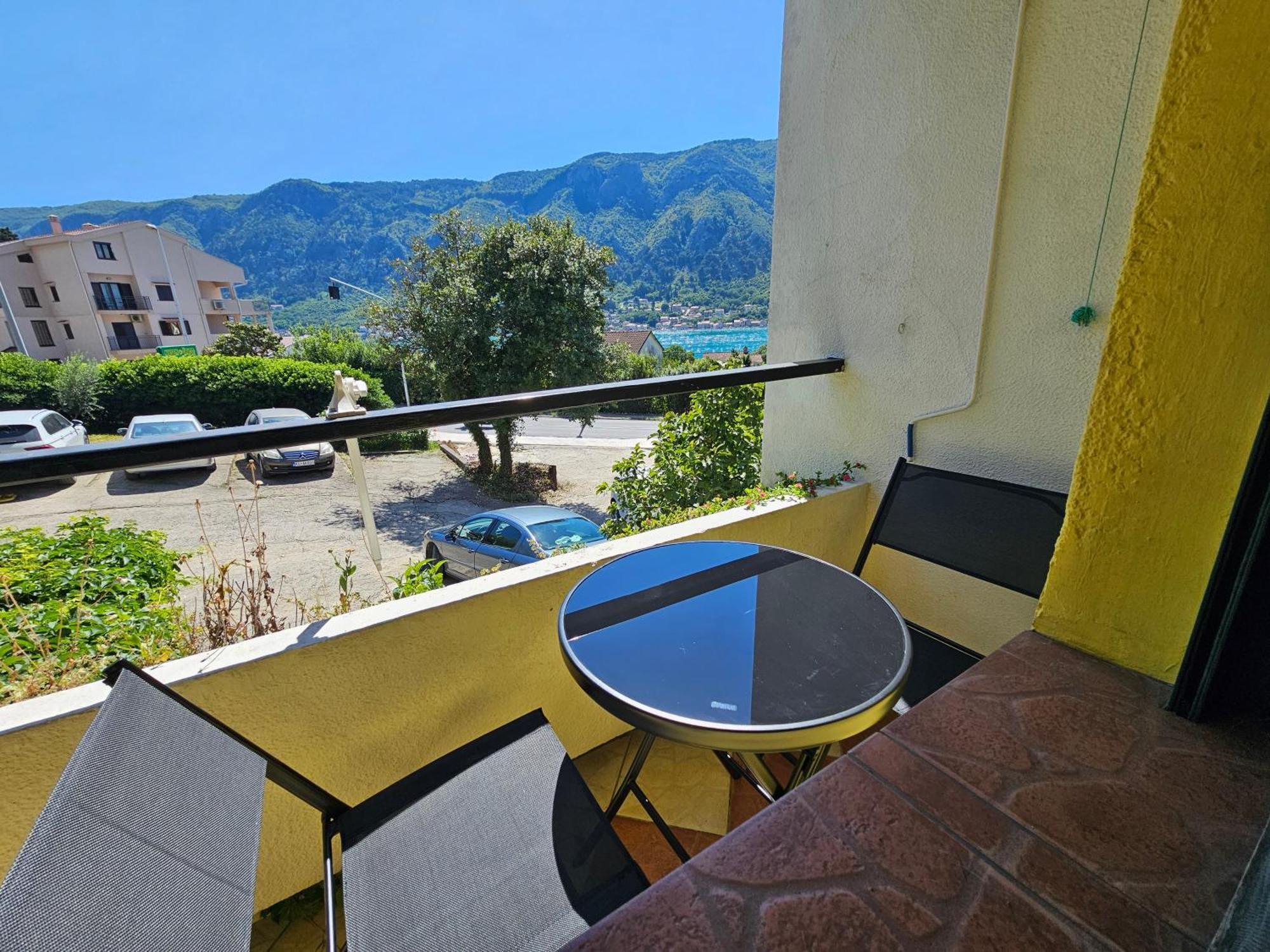 Apartment Luka Kotor Exterior foto